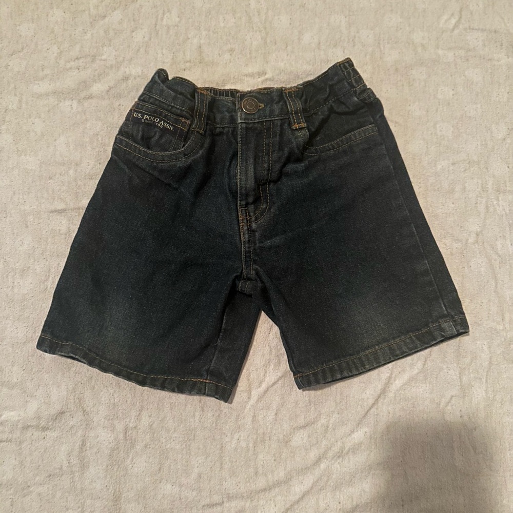 US POLO ASSN  blue jeans short.